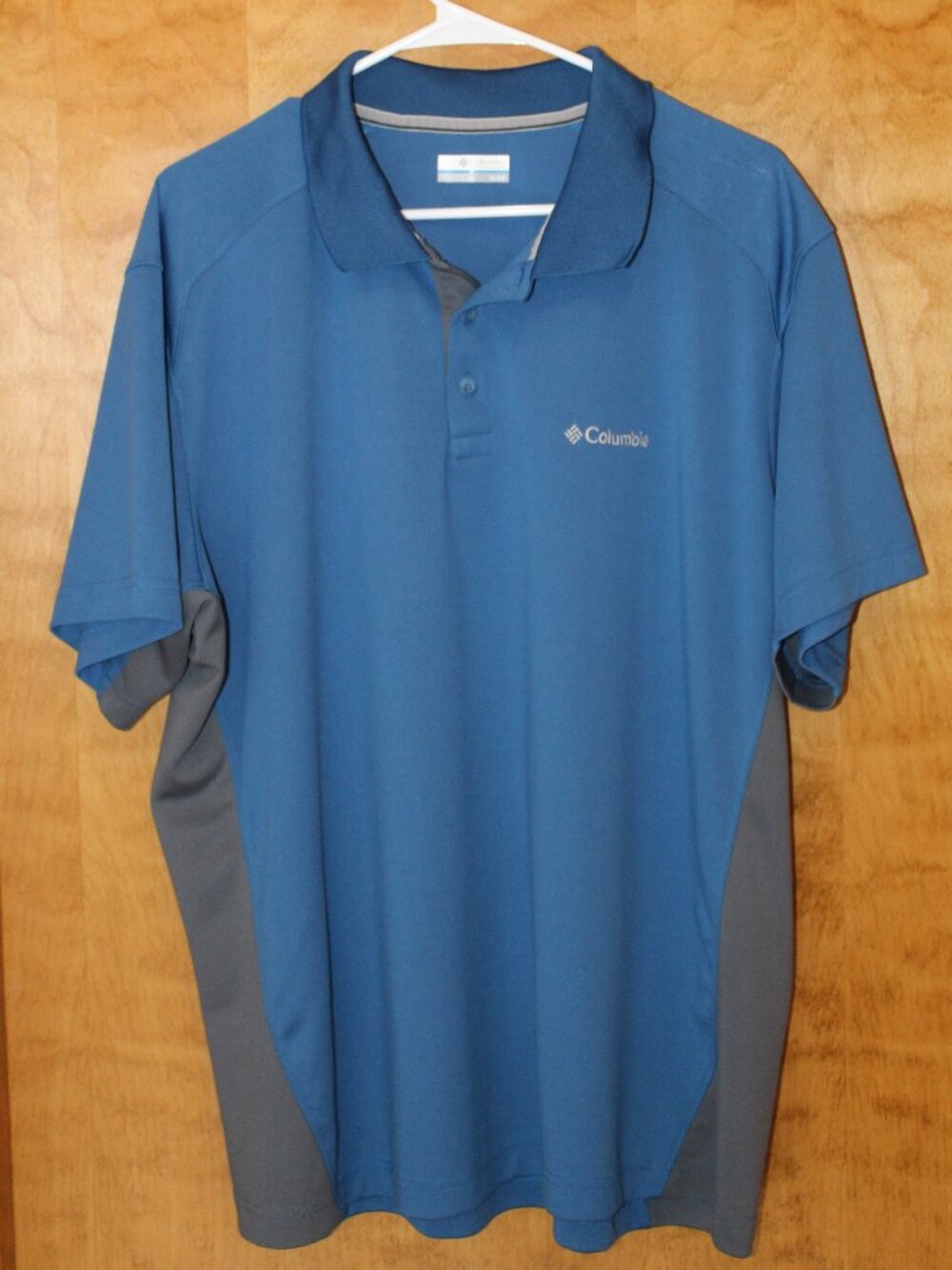 Columbia Sportsware Mens Size XL Short Sleeve Polo Shirt Blue and Gray #63